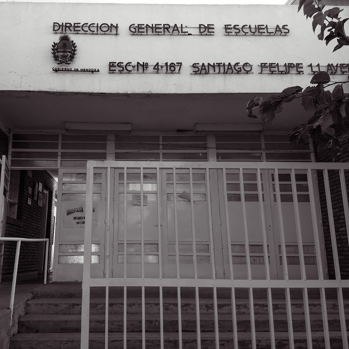 ESCUELAS